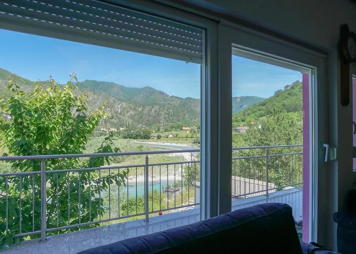 Neretva River * 科尼茨