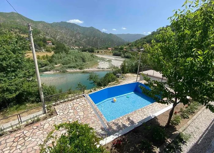 Neretva River * 科尼茨